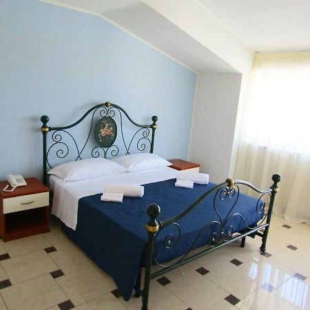 Grand Hostel Calabria Pietrapaola Exteriör bild